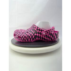 Crocs Classic Warped Checker Size Mens 8 Womens 10 Hot Pink Slip On Clogs Shoes